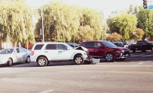 Savannah, GA – Car Crash at E Derenne Ave & White Bluff Rd 2 5/23 Savannah, GA – Car Crash at E Derenne Ave & White Bluff Rd