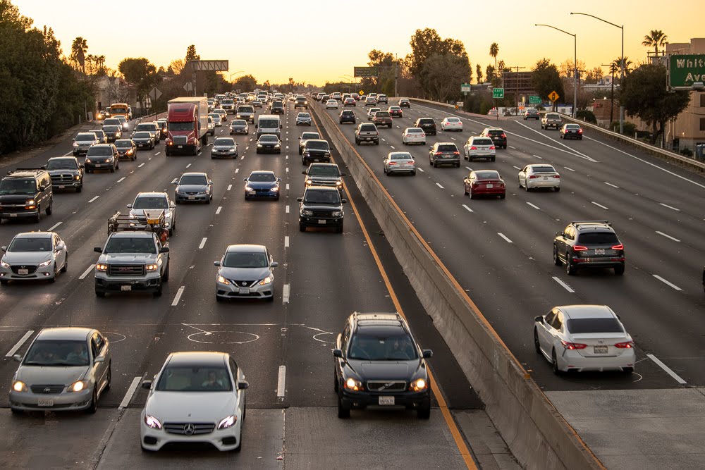Acworth, GA – Chain-Reaction Collision in SB Lanes of I-75 Leads to Injuries 9 5/1 Acworth, GA – Chain-Reaction Collision in SB Lanes of I-75 Leads to Injuries