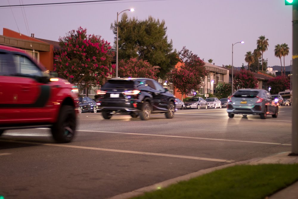 Atlanta, GA – Car Accident at Northside Pkwy & Mt Paran Rd 8 422 Atlanta, GA – Car Accident at Northside Pkwy & Mt Paran Rd