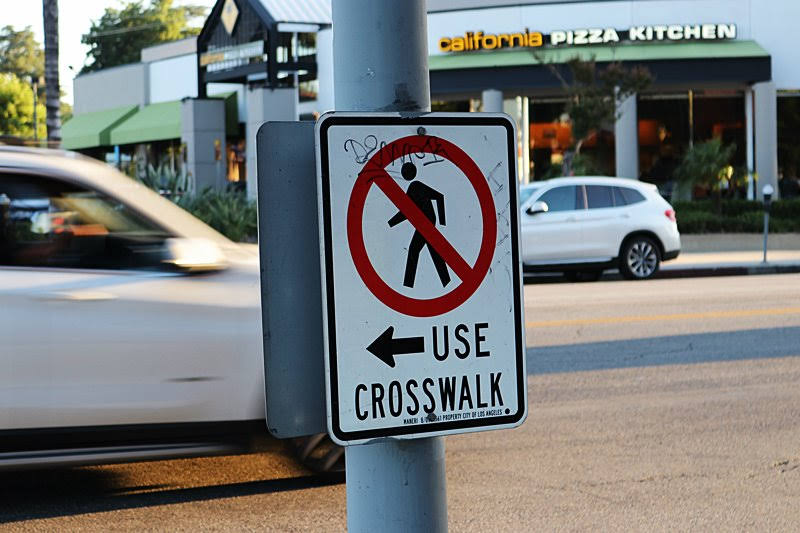 Riverdale, GA – One Killed in Fatal Pedestrian Accident on GA-85 4 6/8 Savannah, GA – Two Injured in Pedestrian Crash Involving Truck on Stiles Ave