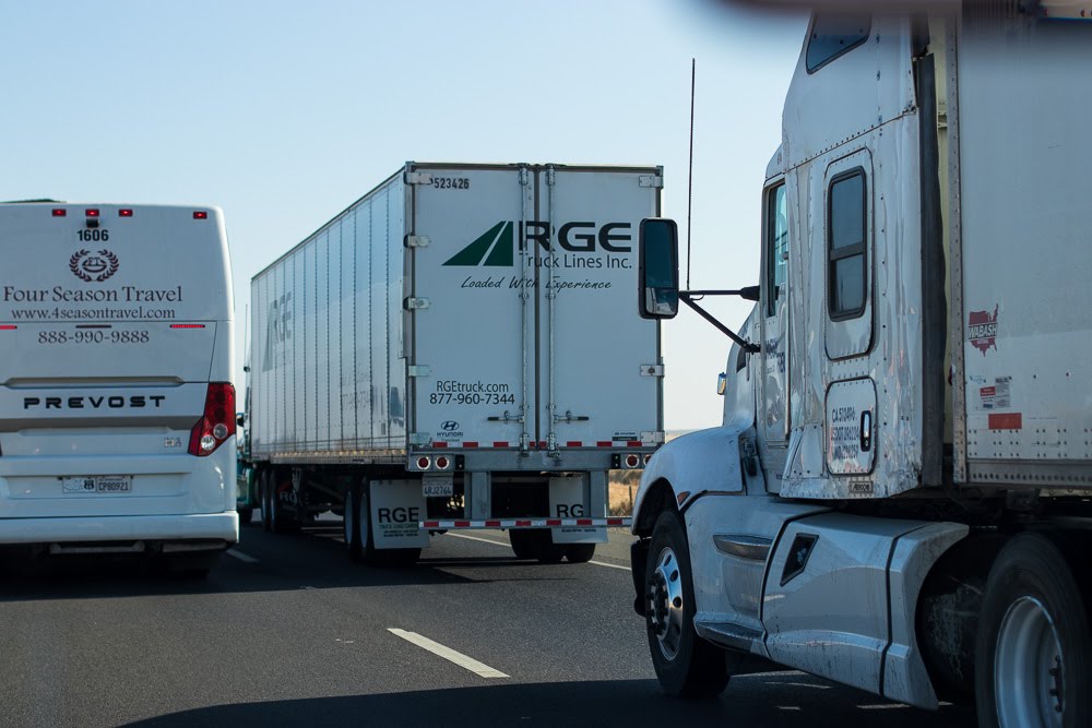Sandy Springs, GA - Injuries Reported in Truck Accident on I-285 Outer Loop at New Northside Dr 4 LawFirmImages 88 |