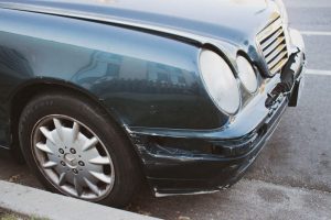 Dallas, GA – EMTs Assist Crash Victims at Charles Hardy Pkwy & Hunters Tr 2 8/18 Dallas, GA – Car Crash at Charles Hardy Pkwy & Hunters Tr Intersection